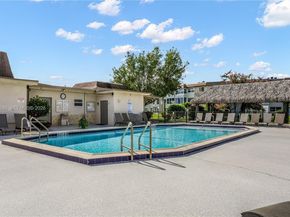 4801 NW 34th St 406, Lauderdale Lakes FL 33319