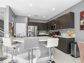 1388 SE 27th Ter, Homestead FL 33035