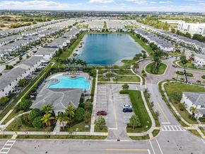 1388 SE 27th Ter, Homestead FL 33035