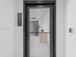 225 N Miami 3009, Miami FL 33128