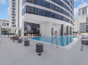 225 N Miami 3009, Miami FL 33128