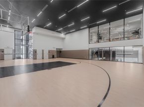 225 N Miami 3009, Miami FL 33128