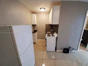 1719 Lincoln St, Hollywood FL 33020