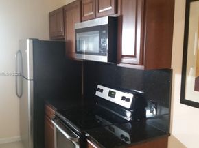 1719 Lincoln St, Hollywood FL 33020