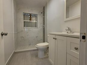 1719 Lincoln St, Hollywood FL 33020