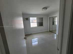 1719 Lincoln St, Hollywood FL 33020
