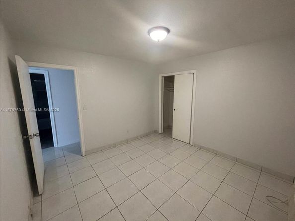 1719 Lincoln St, Hollywood FL 33020