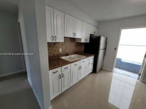 1719 Lincoln St, Hollywood FL 33020