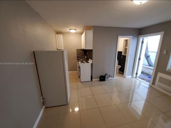 1719 Lincoln St, Hollywood FL 33020