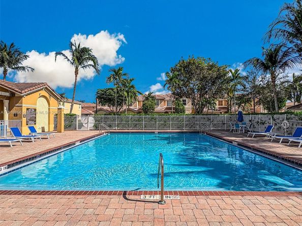 12566 SW 126th Ave, Miami FL 33186