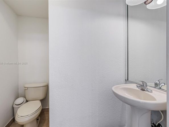 12566 SW 126th Ave, Miami FL 33186