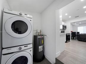 6404 Meade St, Hollywood FL 33024