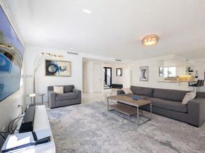 471 SW 30th Rd, Miami FL 33129