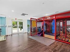 950 Brickell Bay Dr 3605, Miami FL 33131