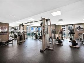 950 Brickell Bay Dr 3605, Miami FL 33131