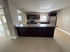 2041 Acapulco Dr, Miramar FL 33023