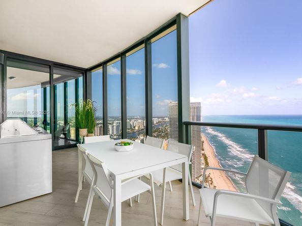 18555 Collins Ave 5105, Sunny Isles Beach FL 33160