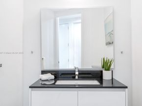 18555 Collins Ave 5105, Sunny Isles Beach FL 33160