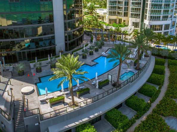 18555 Collins Ave 5105, Sunny Isles Beach FL 33160