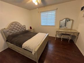 3778 San Simeon Cir, Weston FL 33331