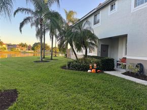 3778 San Simeon Cir, Weston FL 33331