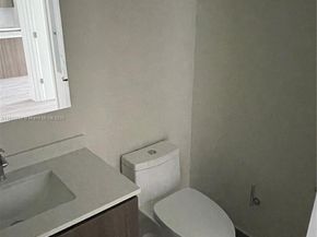 1938 Jackson St 403, Hollywood FL 33020