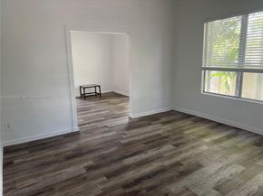 842 SW 12th Ave, Miami FL 33130
