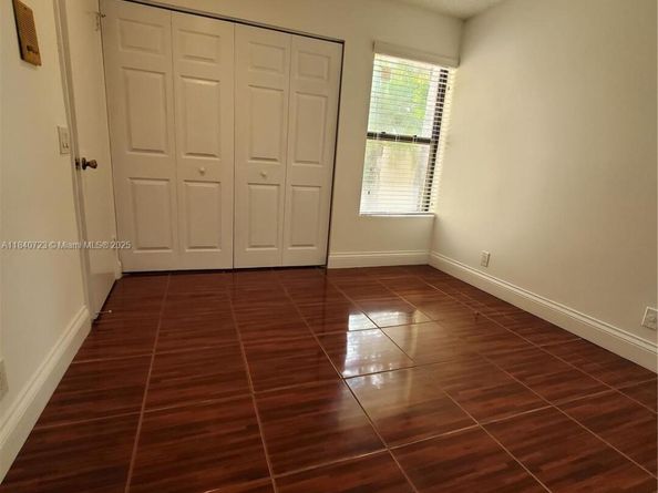 2159 Baton Rouge, Weston FL 33326