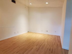 2159 Baton Rouge, Weston FL 33326