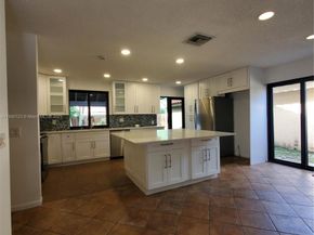 2159 Baton Rouge, Weston FL 33326
