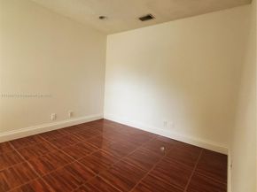 2159 Baton Rouge, Weston FL 33326