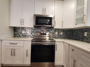 2159 Baton Rouge, Weston FL 33326
