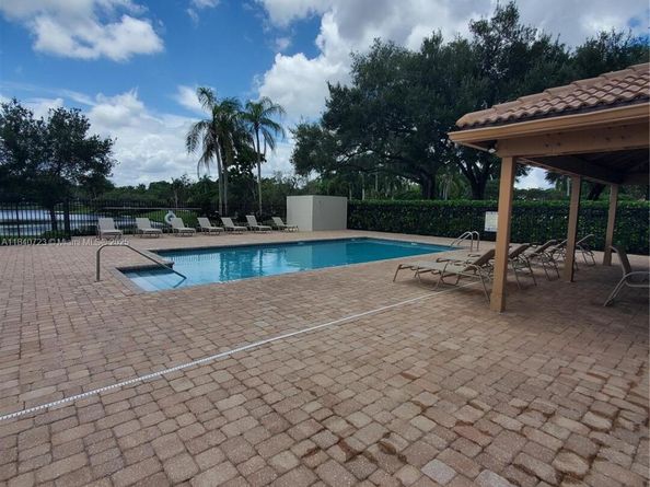 2159 Baton Rouge, Weston FL 33326