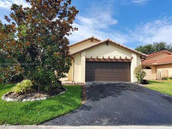 2159 Baton Rouge, Weston FL 33326