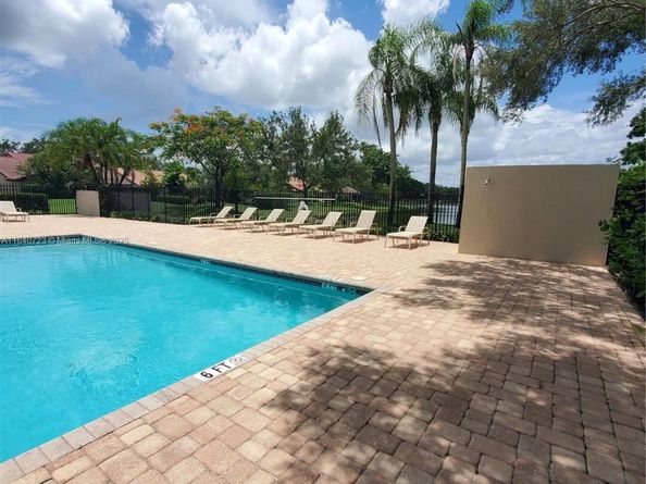 2159 Baton Rouge, Weston FL 33326