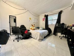 6655 W Broward Blvd 201, Plantation FL 33317
