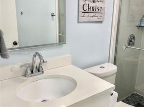 6655 W Broward Blvd 201, Plantation FL 33317