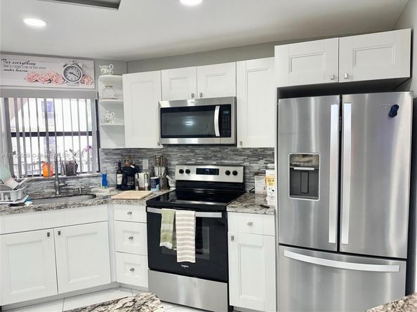 6655 W Broward Blvd 201, Plantation FL 33317