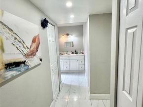 6655 W Broward Blvd 201, Plantation FL 33317