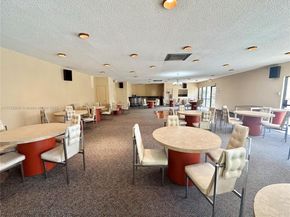 6655 W Broward Blvd 201, Plantation FL 33317