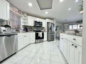 6655 W Broward Blvd 201, Plantation FL 33317