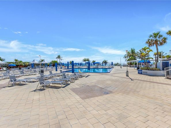 2030 S Ocean Dr 1708, Hallandale Beach FL 33009