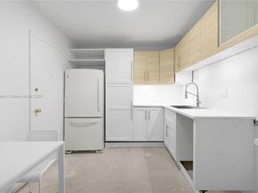 2030 S Ocean Dr 1708, Hallandale Beach FL 33009