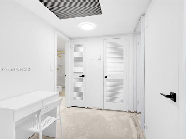 2030 S Ocean Dr 1708, Hallandale Beach FL 33009