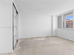 2030 S Ocean Dr 1708, Hallandale Beach FL 33009