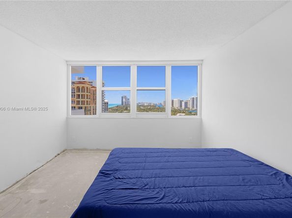 2030 S Ocean Dr 1708, Hallandale Beach FL 33009