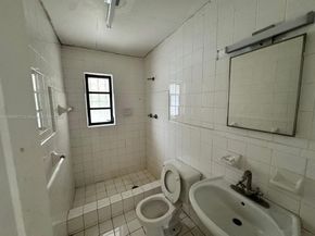341 Aladdin St, Opa-Locka FL 33054