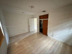 341 Aladdin St, Opa-Locka FL 33054