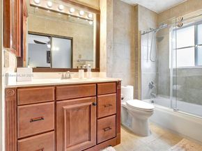 9715 NW 23rd Ct, Pembroke Pines FL 33024