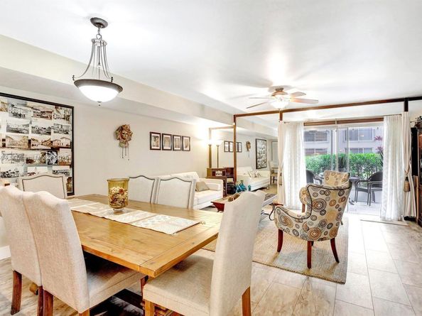 9715 NW 23rd Ct, Pembroke Pines FL 33024